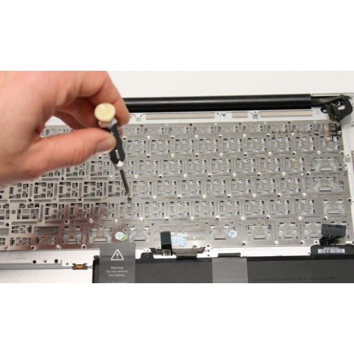 Remplacement Clavier MacBook Air 15" M2 A2941