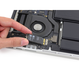 Forfait Réparation Remplacement de la carte wifi/bluetooth MacBook Pro Retina 13"/15"